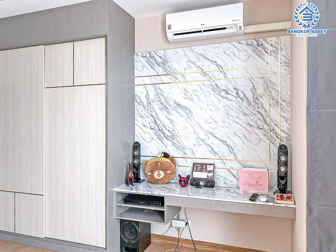 *****ทาวน์เฮ้าส์มือสองนนทบุรี บ้านสภาพใหม่ ม.พาทิโอ พระราม5-สิรินธร บ้านหลังใหญ่ 3 ชั้น บนเนื้อที่ 18.1 ตร.ว. ฟังก์ชัน พร้อม 3 ห้องนอน 3 ห้องน้ำ จอดรถได้ 2 คัน บนทำเลเดินทางสะดวก เชื่อมต่อถนนหลานเส้นทาง ใกล้รถไฟฟ้าสายรถไฟฟ้า สายสีแดง "บางบำหรุ"